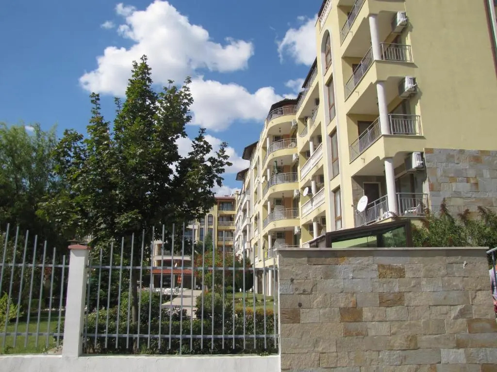 SB Rentals Apartments in Royal Dreams Complex