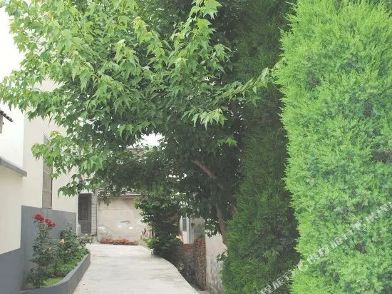Kaiyue Hostel