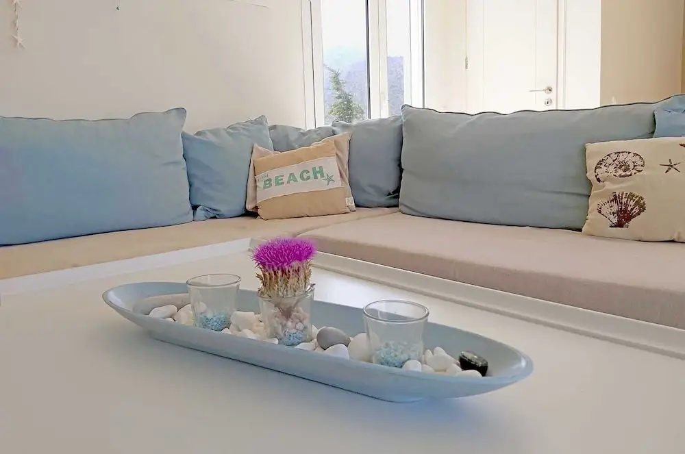 Villa Armonia, Everything Is In Harmony