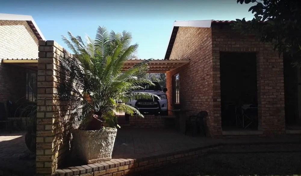 Kettle Guest Lodge Rustenburg
