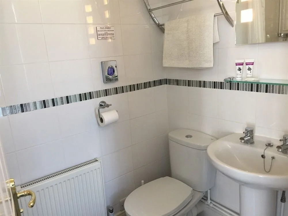 Kenmore Guest House