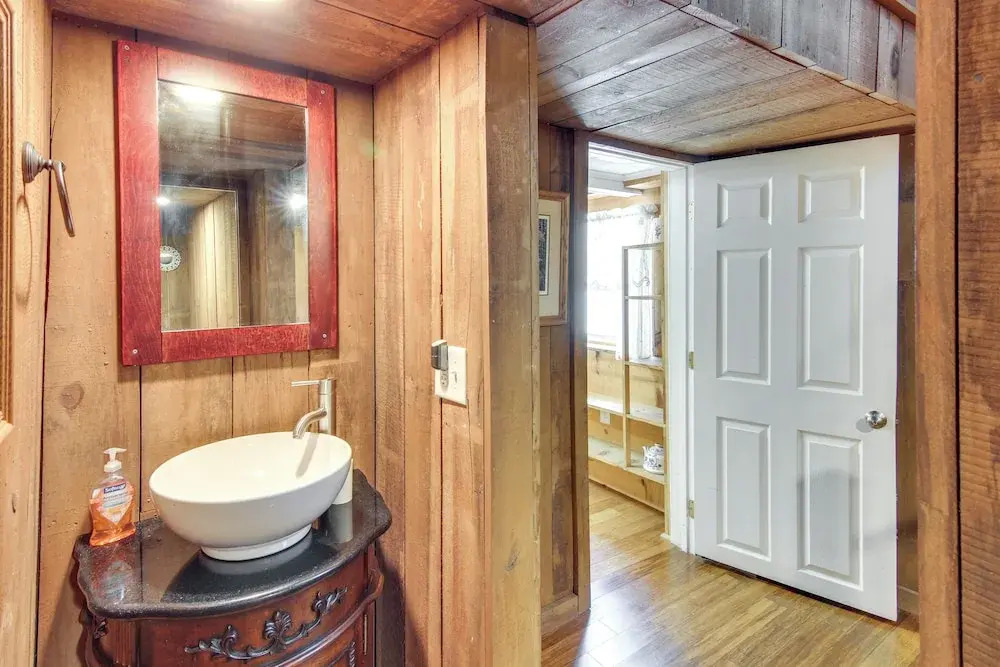 Hot Tub & Boat Dock: Lovely Lake Lure Retreat