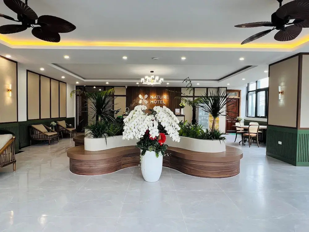 Nature Hotel - Le Hong Phong