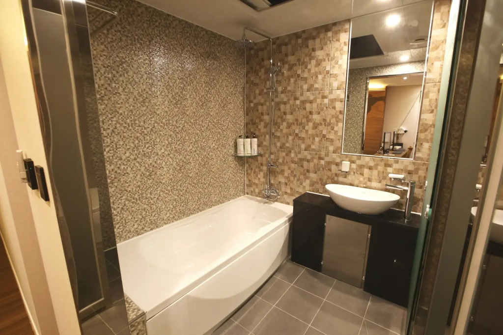 Jeju Lux Hotel