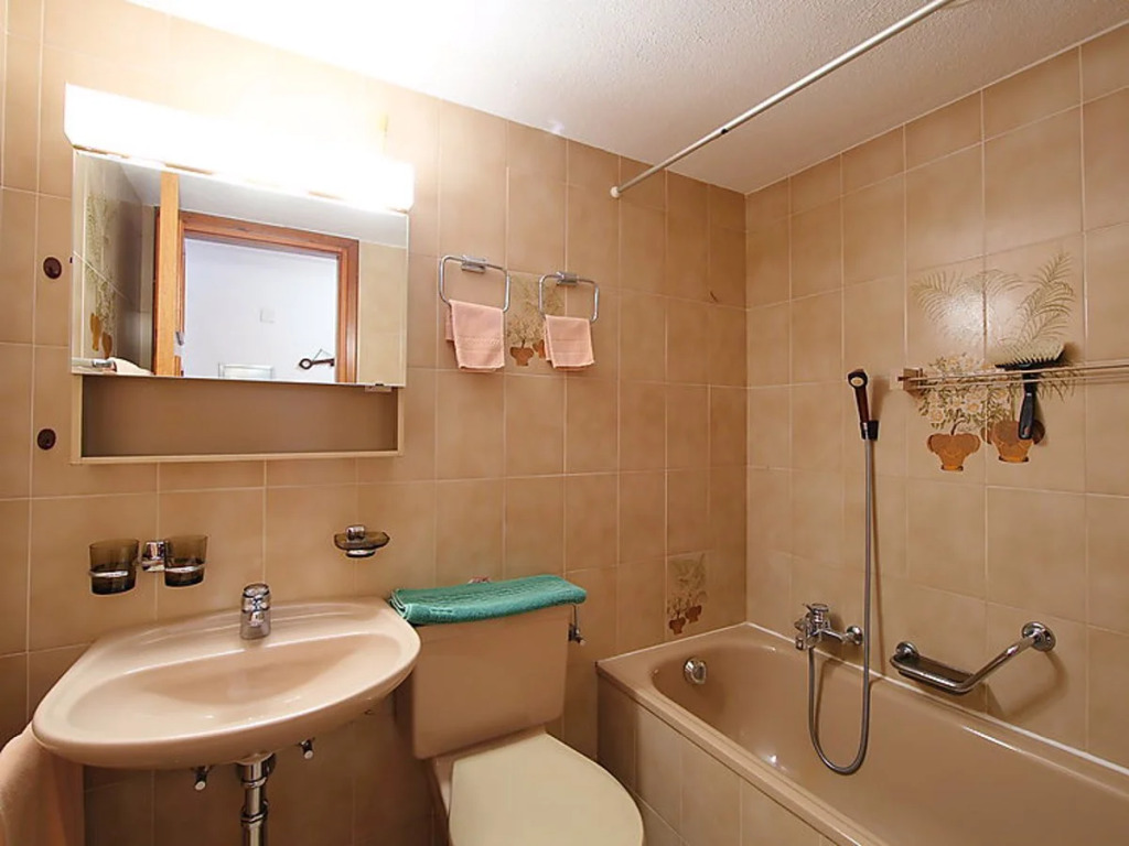 Apartment 594 Silvaplana-Surlej