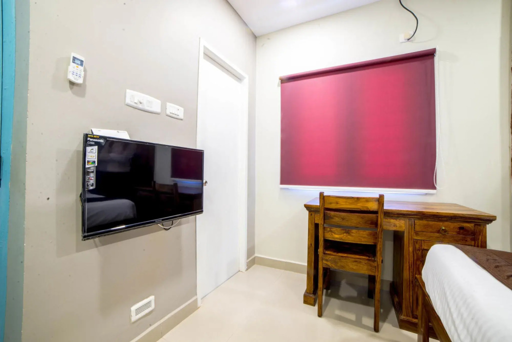 Jeyanthilal Apartment by OYO Rooms