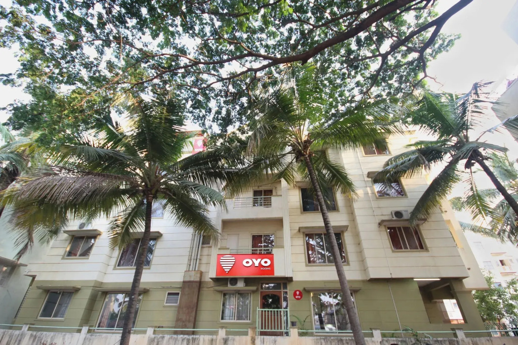 Primrose Service Apartment by OYO