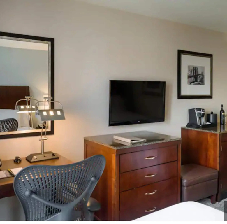 Отель Amtd Idea Tribeca