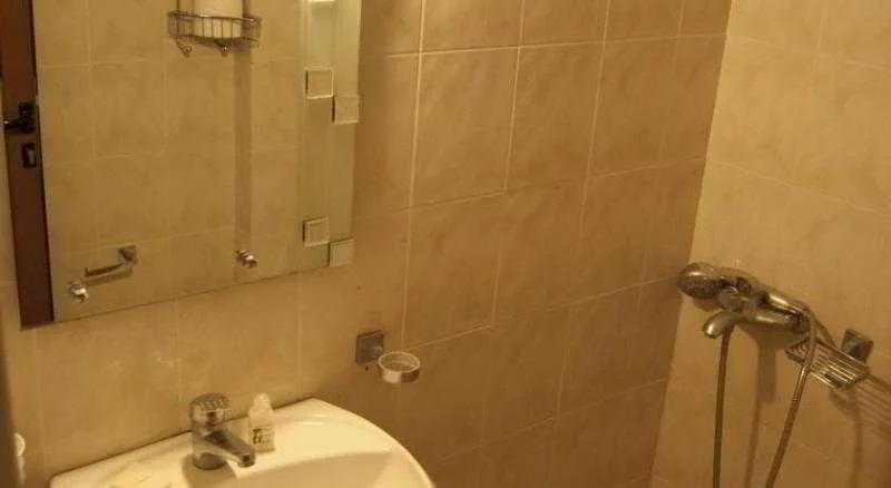 Hotel Mercury Sarande