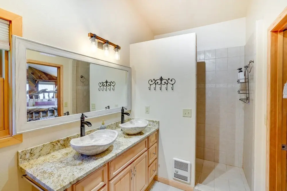 Waterfront Home w/ Hot Tub & Fire Pit in Sunriver!