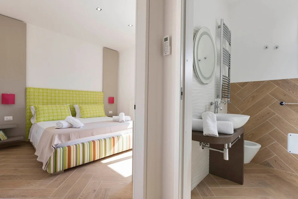 Absolute Suite Apartments