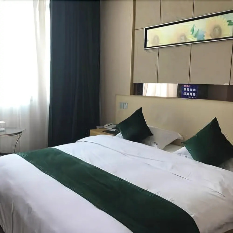 Jade Bay Hotel