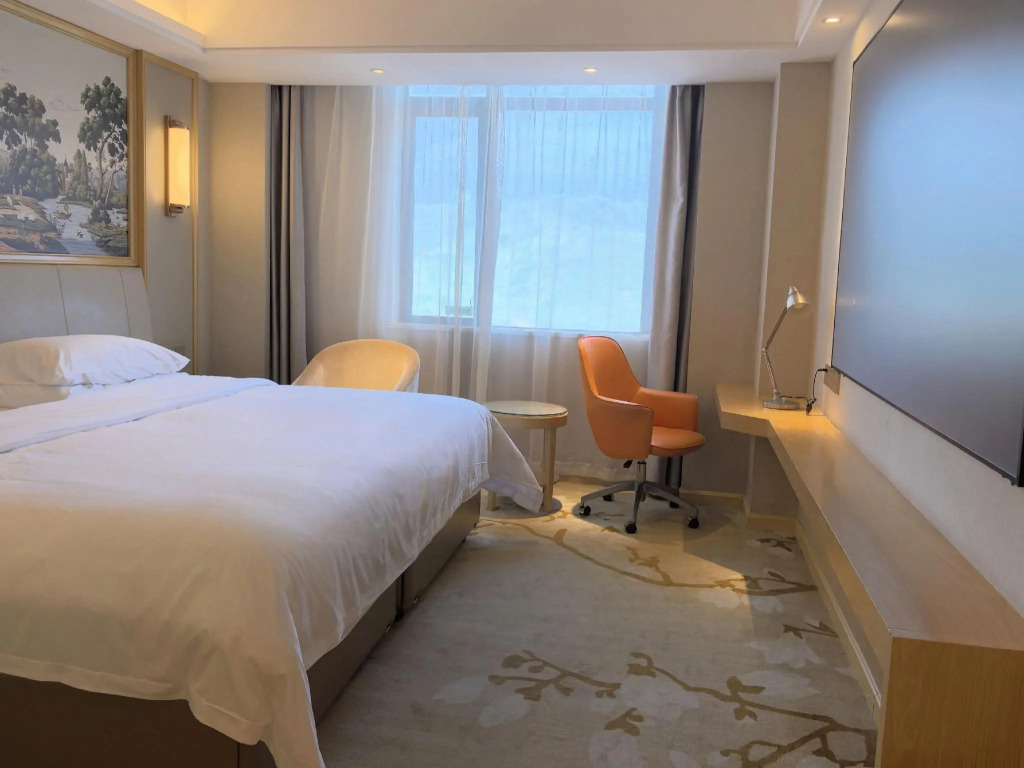 Vienna International Hotel (Zhuhai Gaolangang International)