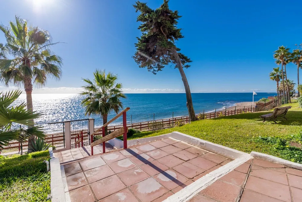 Sea Views Apartment Calahonda Beach Canovas