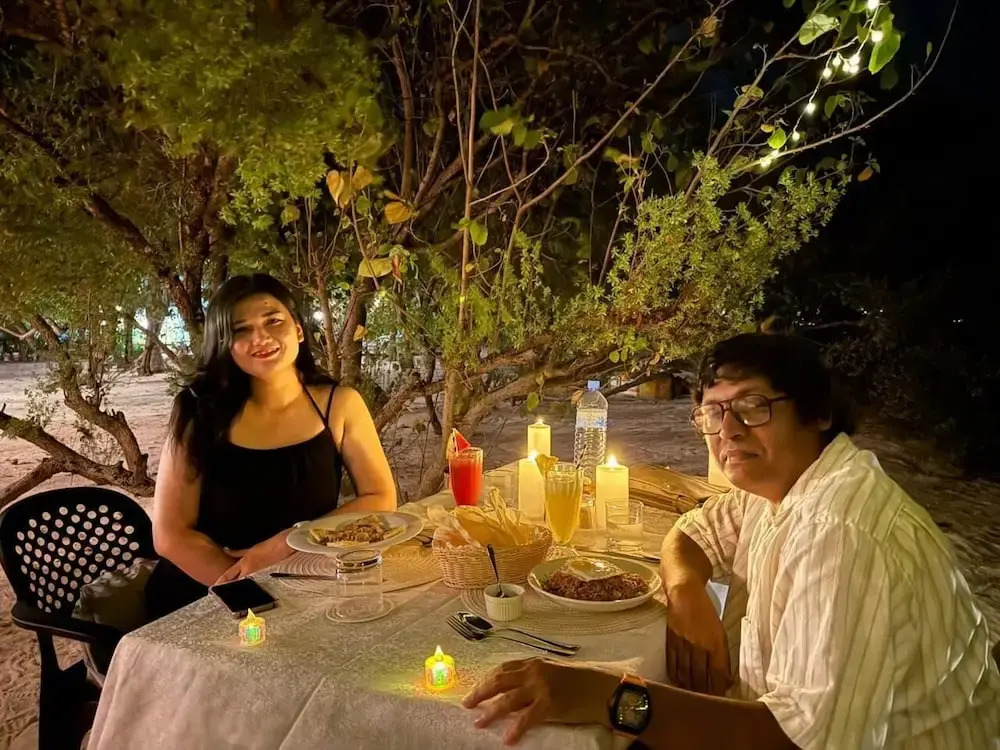 YUVi Blue Guesthouse at Himmafushi