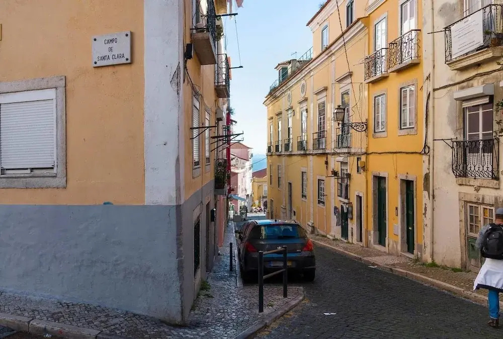 Alfama's Flat With a National Pantheon View