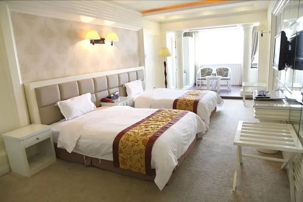 Chengdu Golden Shore Hotel-cuqiao