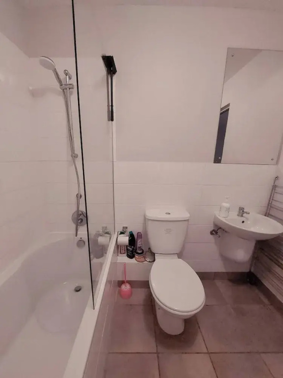 Room in B&B - Your Peaceful Haven, Unique Shared Space That Feels Like a Home Away From Home