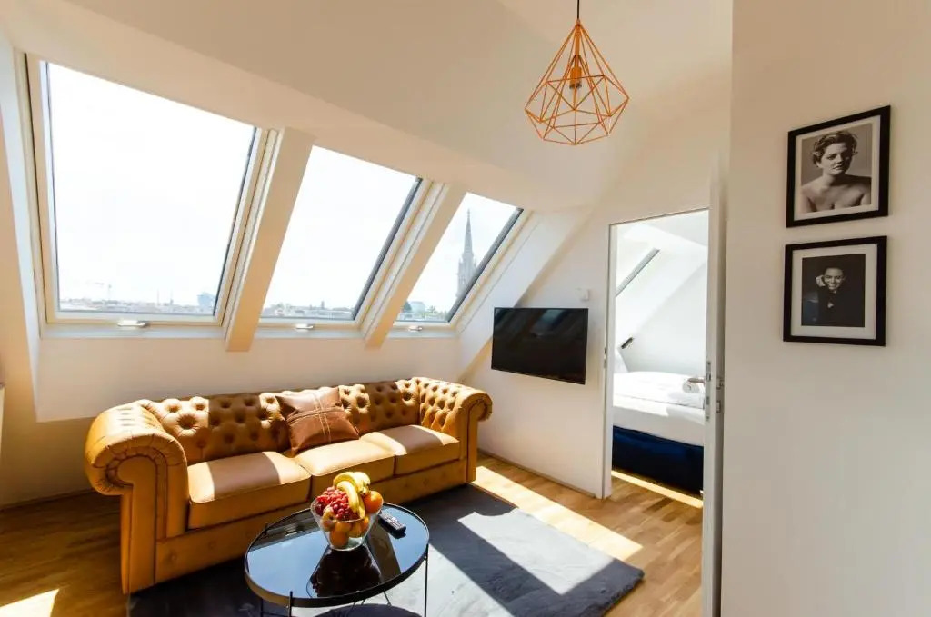 Grand Quarters City Residence
