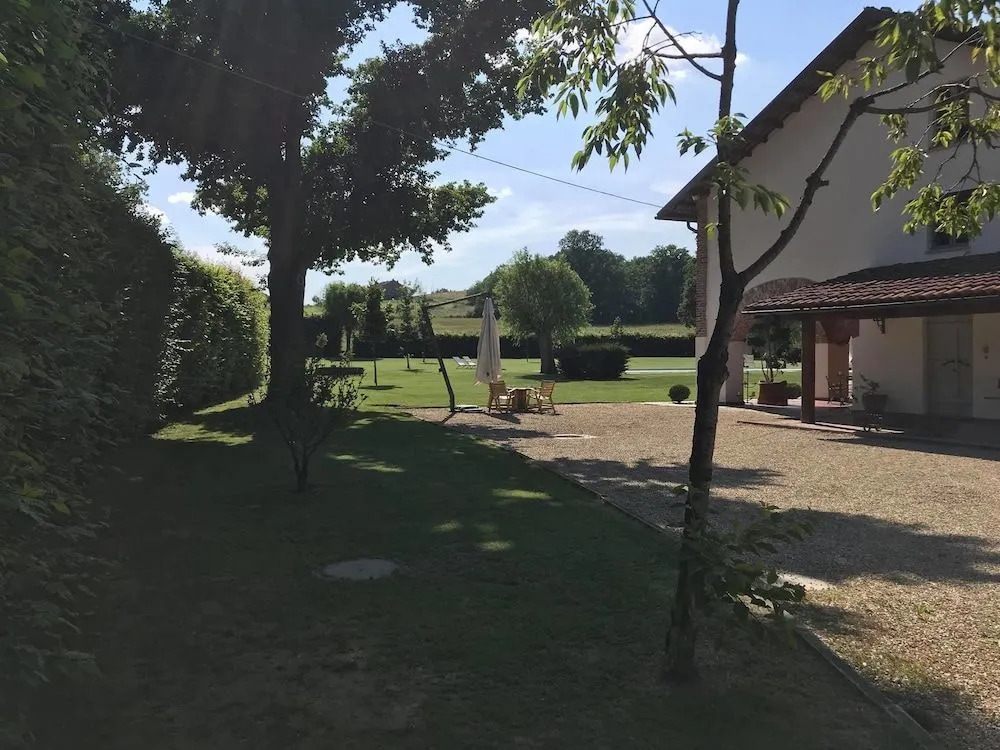 La Scuderia Charming Rooms b&b