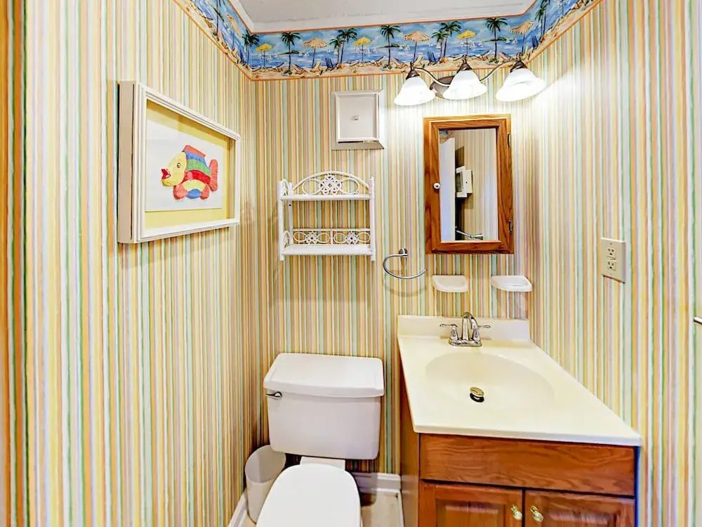 Mariners Cov #235 Building D 2 Bedrooms 2 Bathrooms Condo