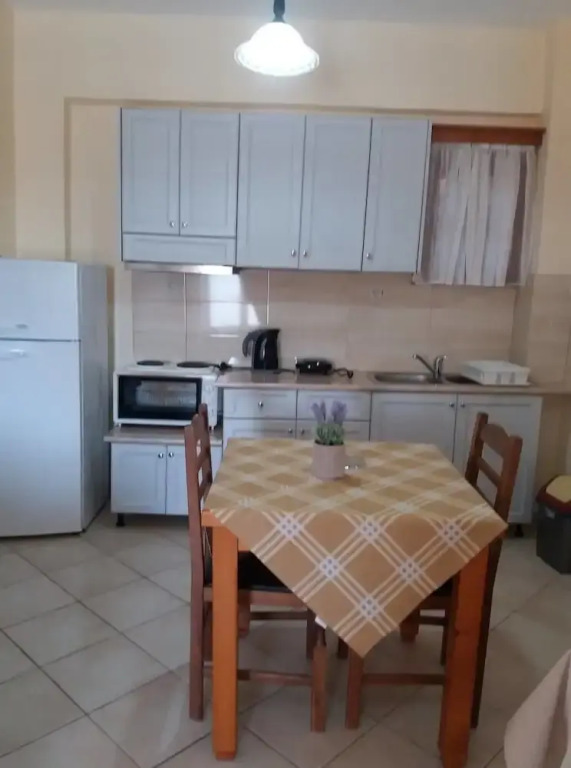 Apart-Hotel Llazari