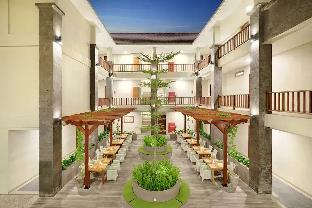 Palette Signature Hotel