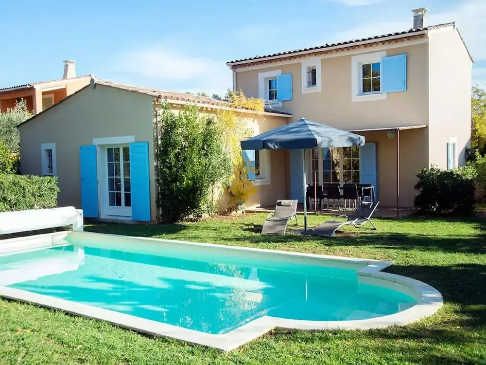 Luxury Provencal Villa With AC, in Charming Luberon Region