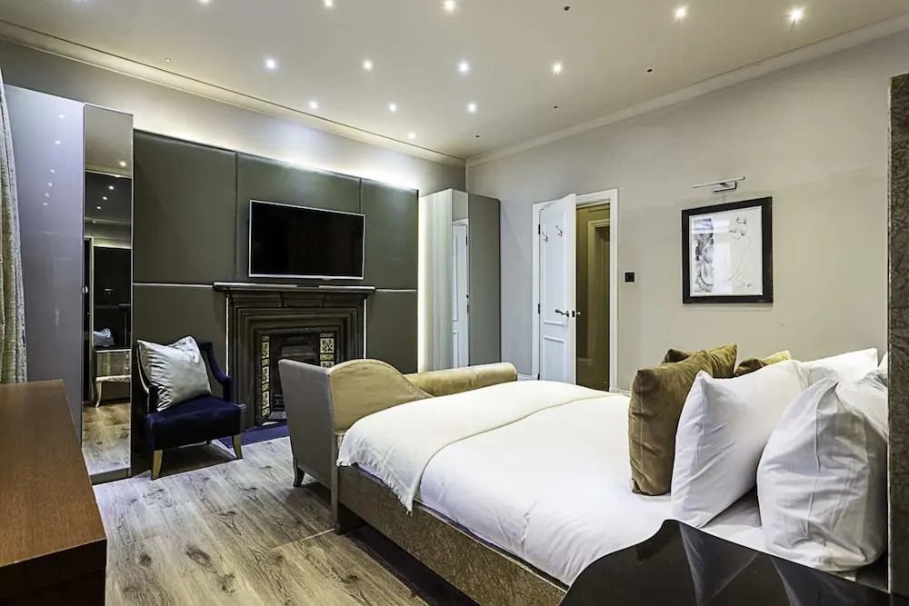 Little Venice Gem: Cosy Flat, Canal Views