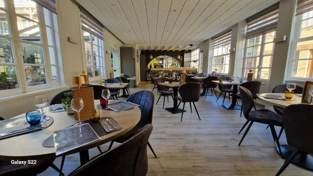 HOTEL RESTAURANT NORMAND non étoilé ambiance familiale hotel de charme
