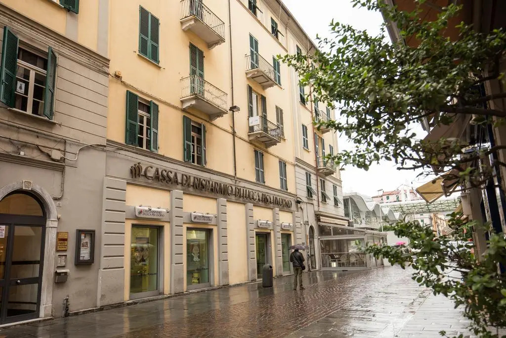 DowntownSRL - Cavour Cinque Terre