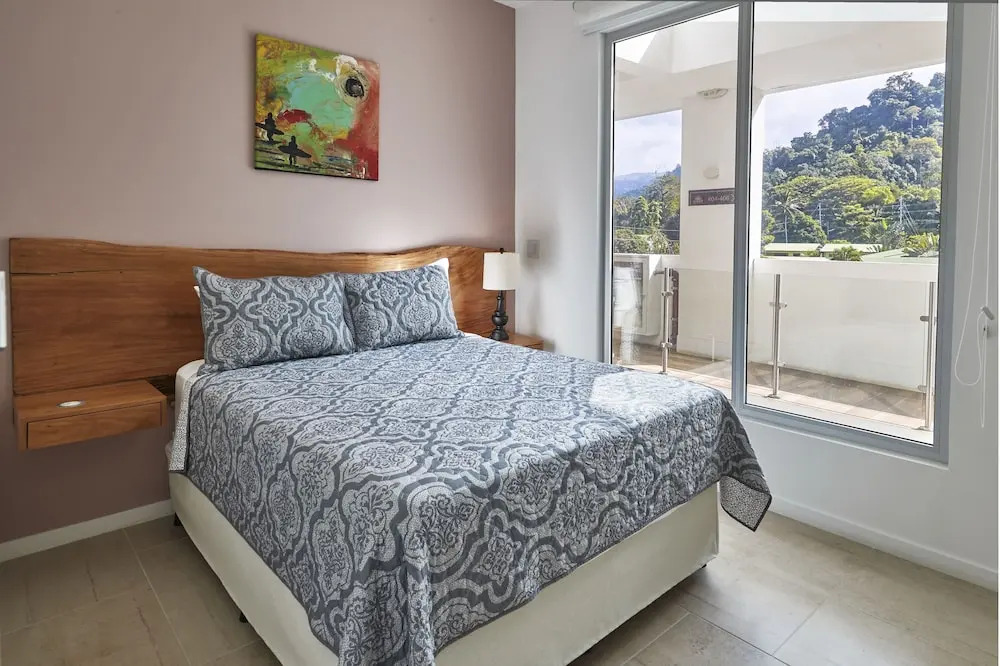 Sunset Blvd 404 2 Bedroom Condo