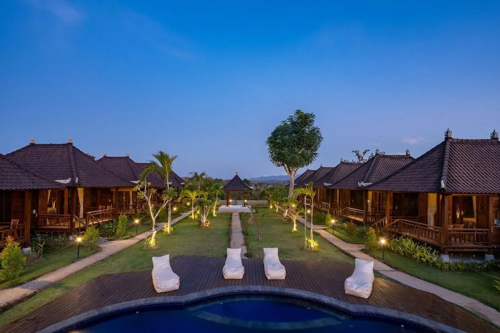 Maharatu Bungalows & Bar Lembongan