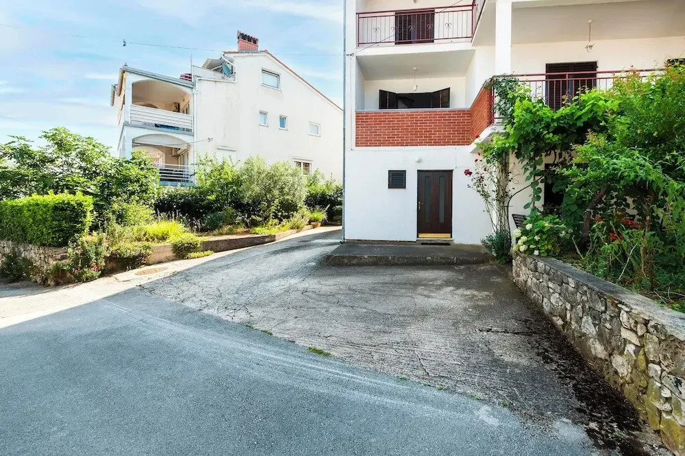 Apartment Eda