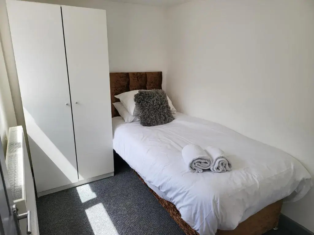 Vetrelax Colchester 3bedroom house