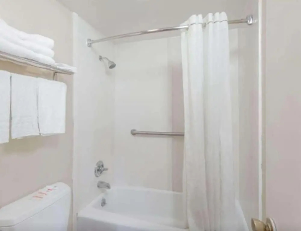 Tri City Inn