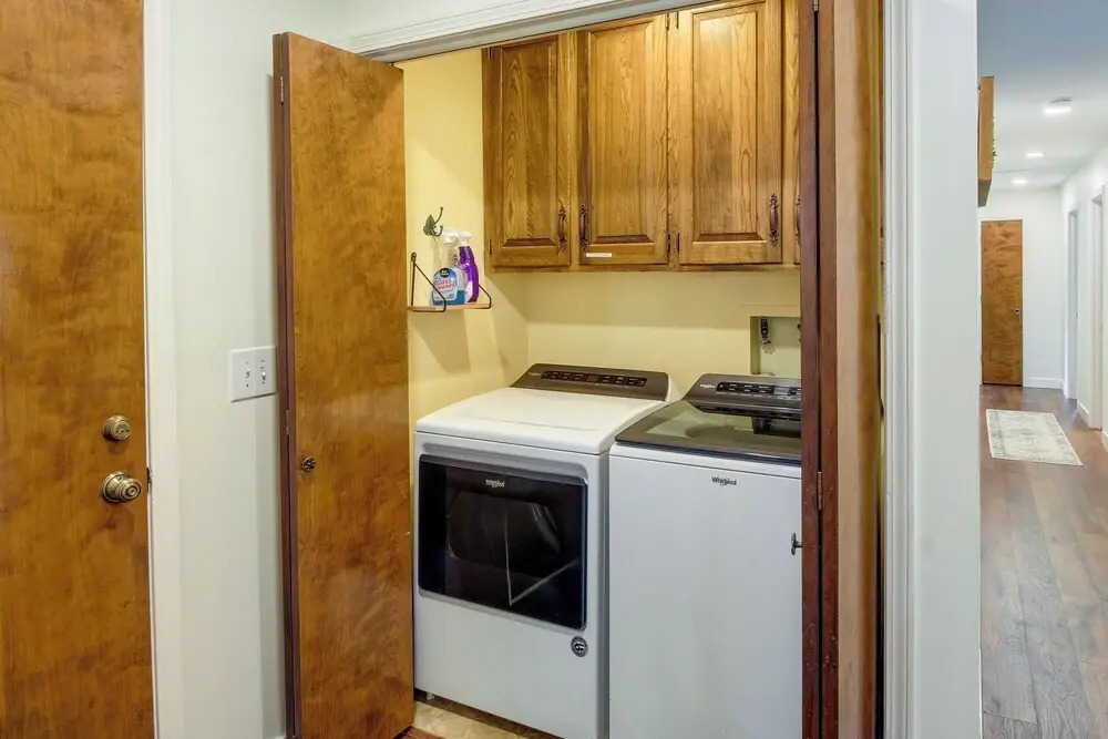 Overland Park Home w/ Fenced-in Yard & Gas Grill!