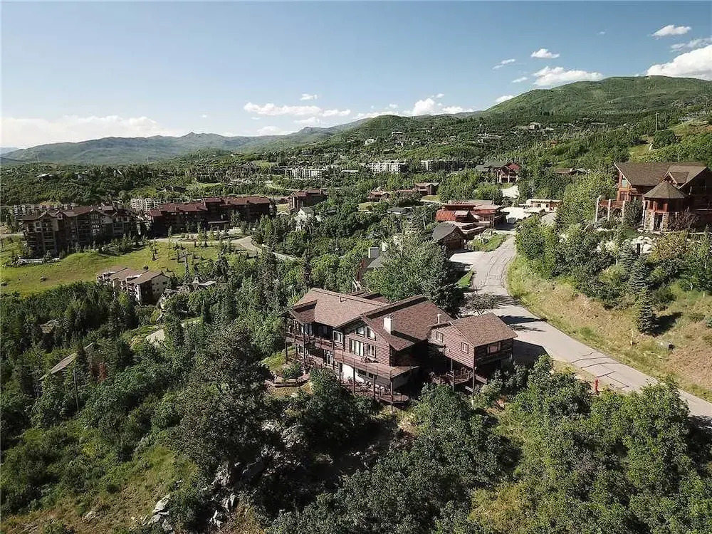 Ponderosa Lodge