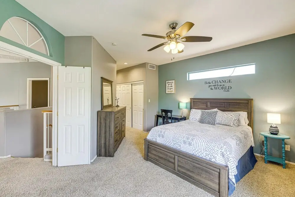 Hike & Golf! Townhouse w/ Resort Perks in PHX