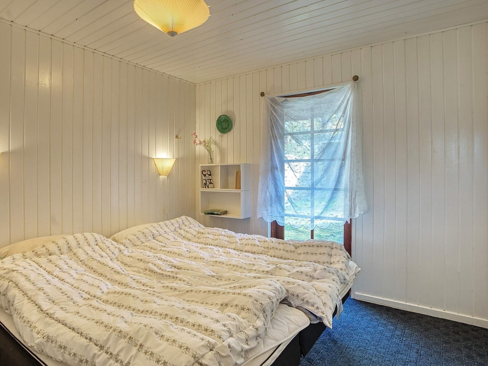 6 Person Holiday Home in Rodby
