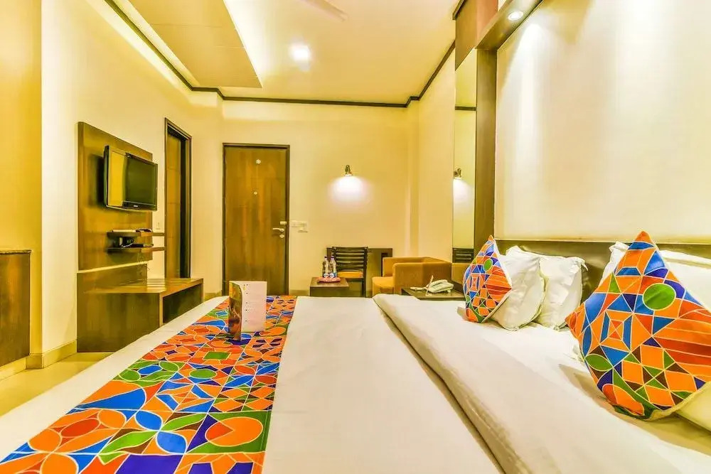 FabHotel First Star