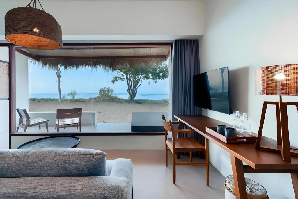 Amber Lombok Beach Resort