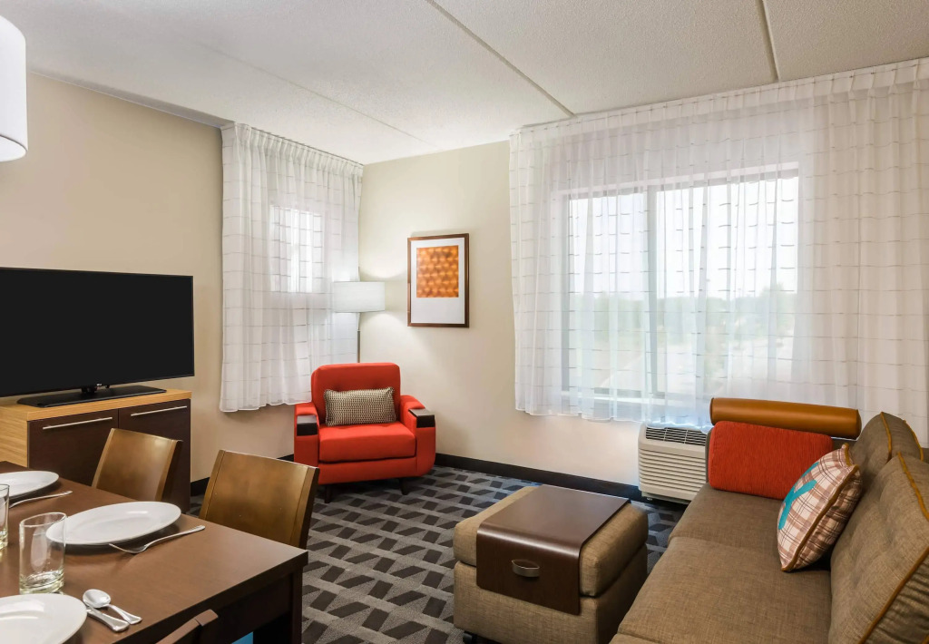 TownePlace Suites by Marriott Latham Albany Airport