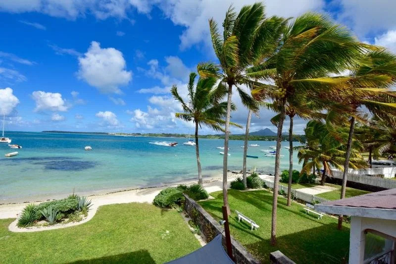 Turquoise Bay Beach Apartments Trou dEau Douce