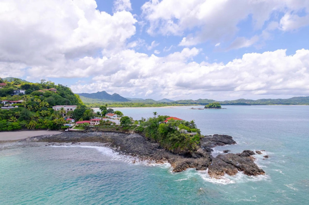 Palms 14 Luxury Beachfront Villa