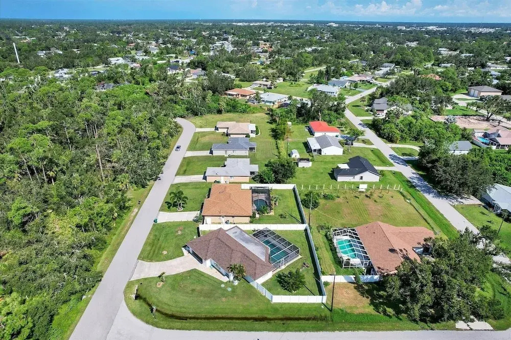 Port Charlotte 2 Bedroom Private Pool Dog Friendly Home 2 Home