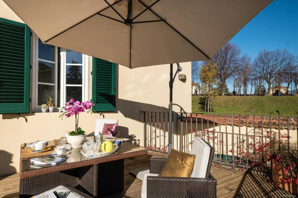 TORNESE with PRIVATE PARKING and TERRACE