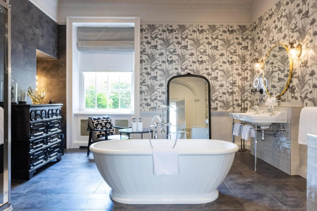 The Queensberry Hotel