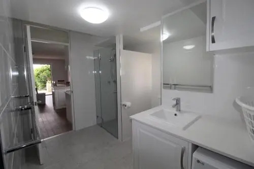 Beachfront 1, 25 Willow Street