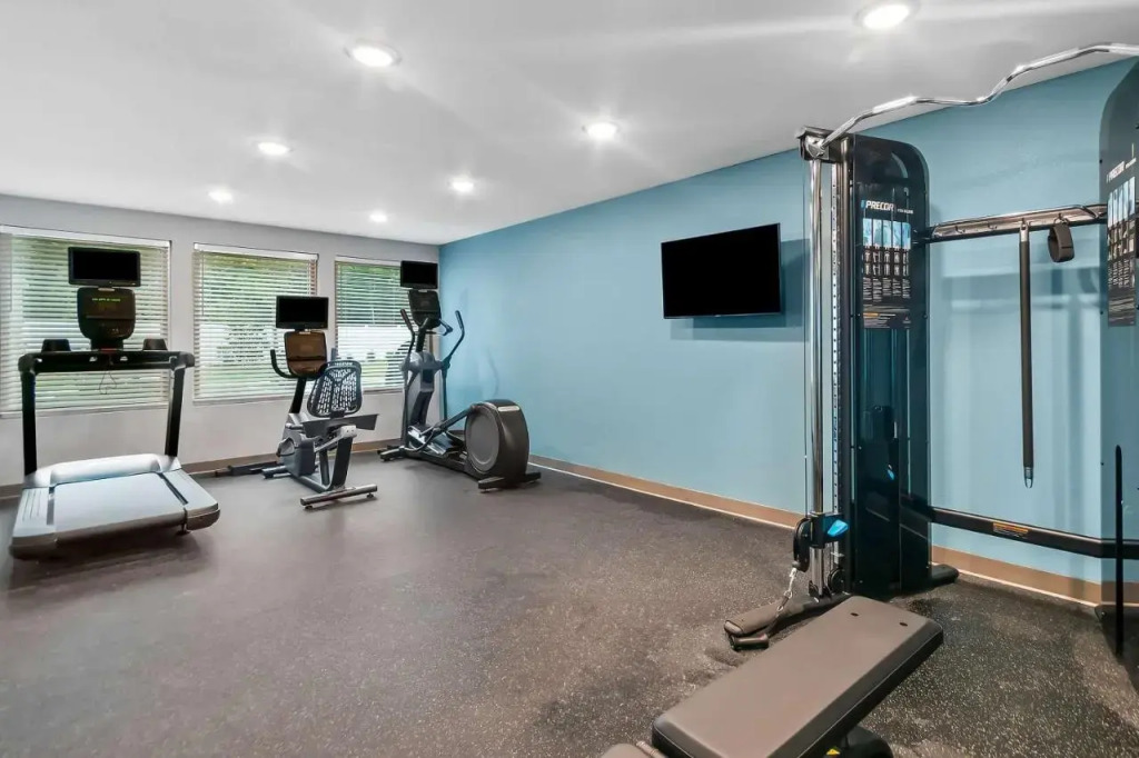 WoodSpring Suites Pensacola West